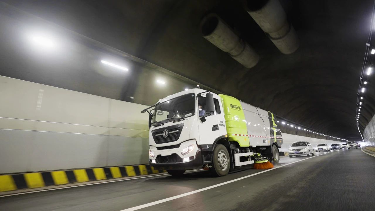 获赞！金沙检测线路js69环境新能源设备硬核守护2024普洱航展